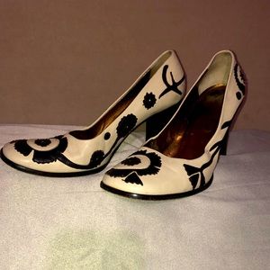 Dolce & Gabbana leather heels size 39 1/2